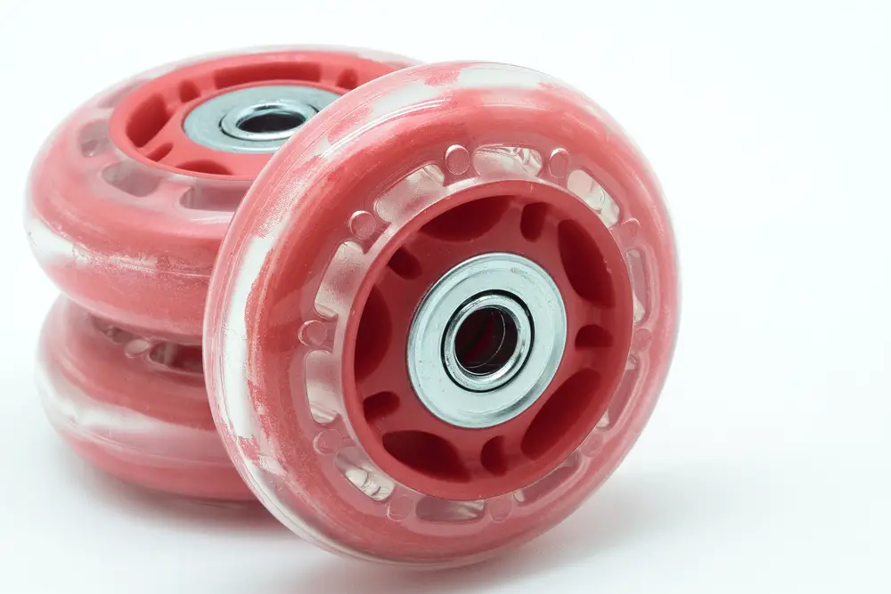 How to Make Rollerblading Wheels Spin Faster | Hello Roller Girl | Your